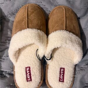 Levi's Tan Slide Slippers